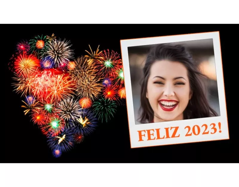 Cadre photo de la veille du Nouvel An 2024 avec un Polaroid.   ..