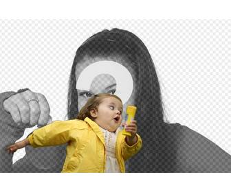 photomontage avec fille bulle dans l039impermeable jaune et le meme mode ou vous placez votre photo et texte