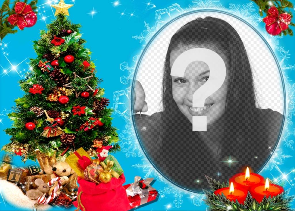 Votre photo dans un cadre circulaire, à côté d'un arbre de Noël plein de cadeaux, et derrière trois bougies établi. Fond bleu avec des effets..