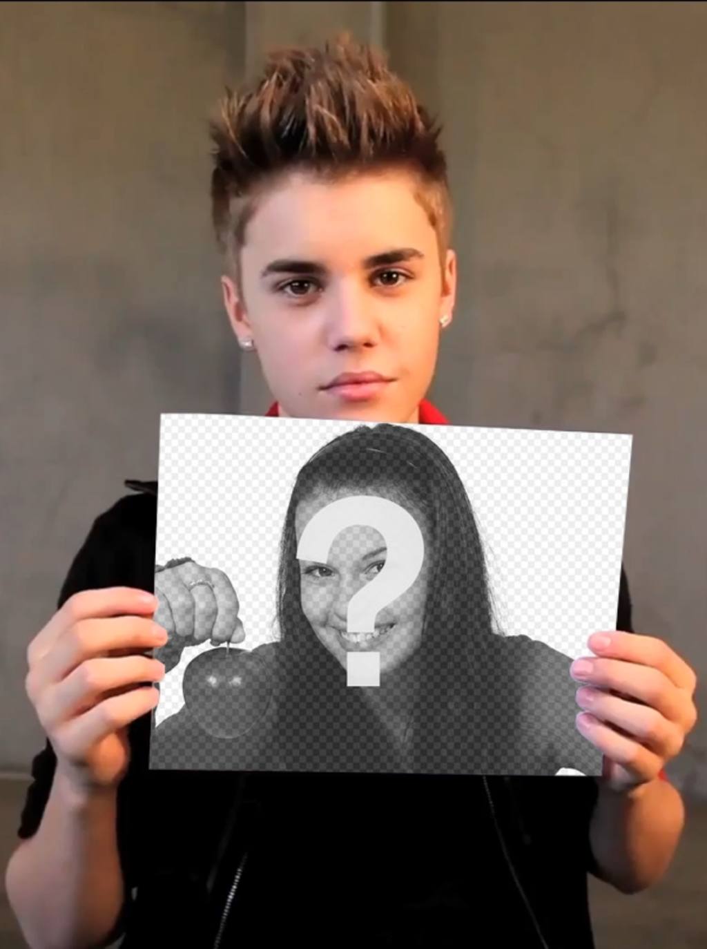 Photomontage avec Justin Bieber avec les cheveux courts tenant votre..