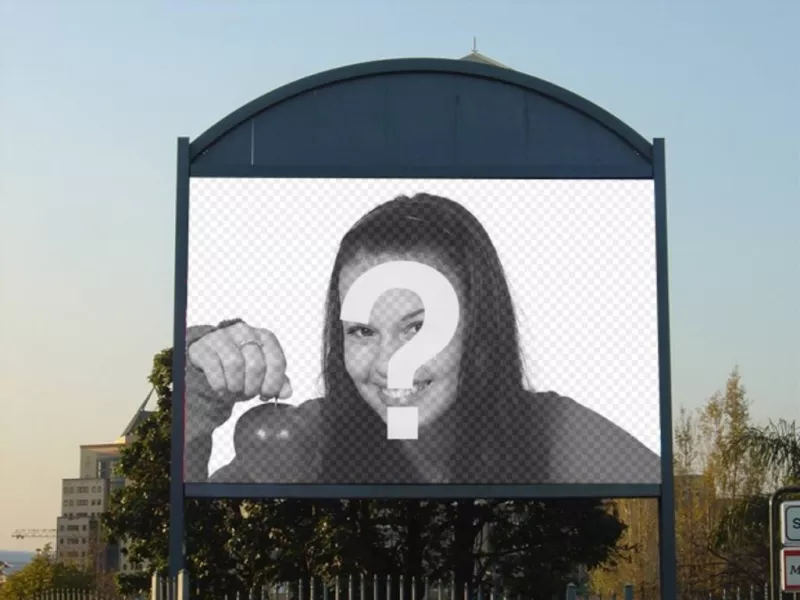 Photomontage d"un écran d"affichage extérieur de géant dans lequel vous pouvez placer une image et ajouter du