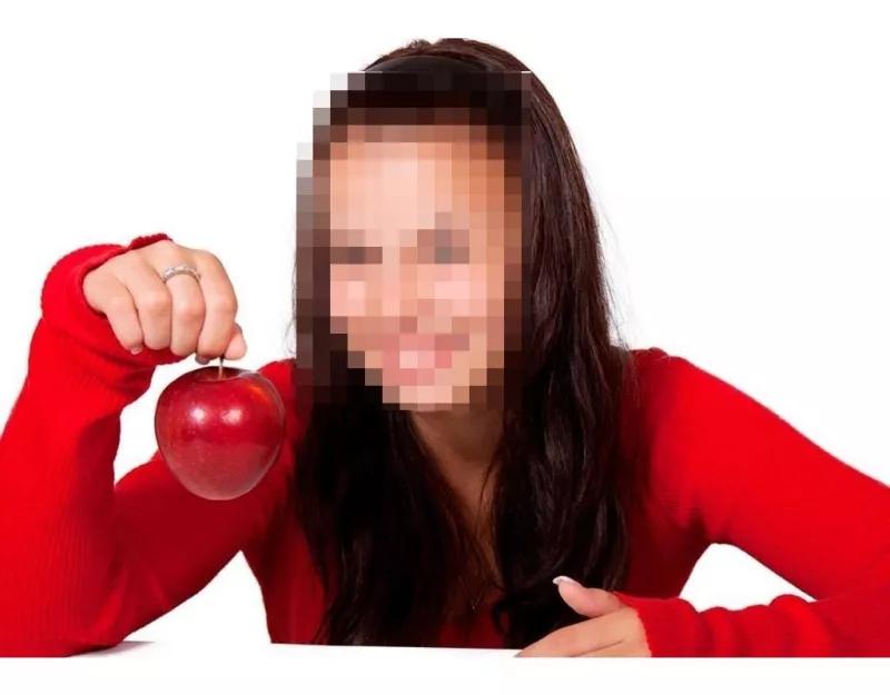 Cacher des visages dans des photos en ligne, censeur photo - Photoeffets