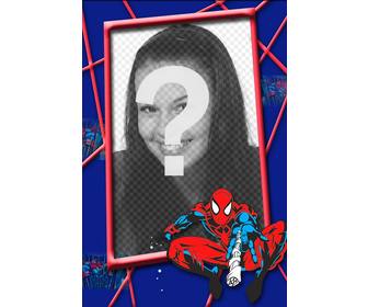 enfants cadre avec spiderman rouge et bleu dans une toile