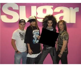 montage photo pour mettre votre photo sur une affiche tenue par le groupe tokio hotel comme votre meilleur fan